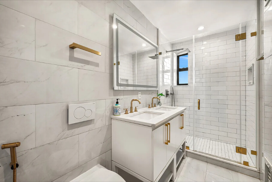 5N at 44-14 Newton Road