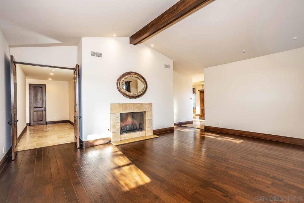 7844 Sendero Angelica