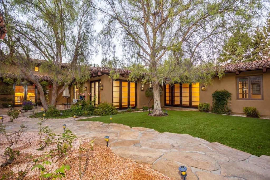 7844 Sendero Angelica