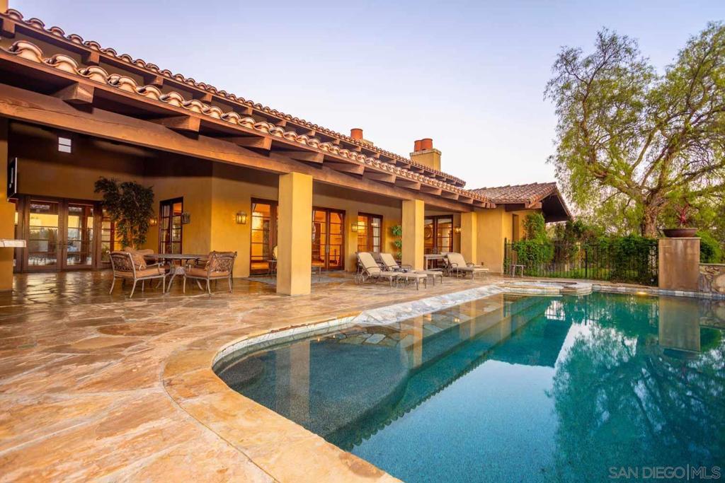 7844 Sendero Angelica