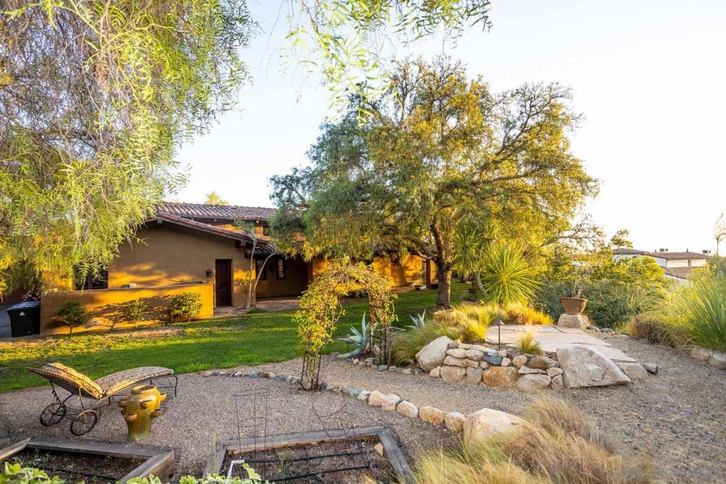 7844 Sendero Angelica