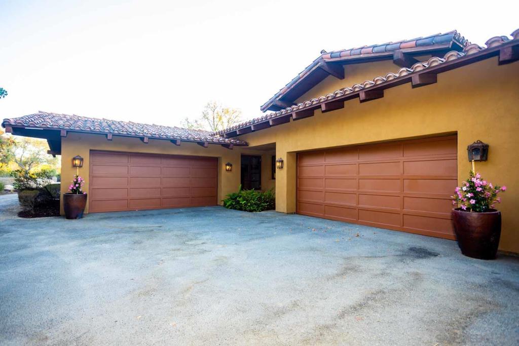 7844 Sendero Angelica