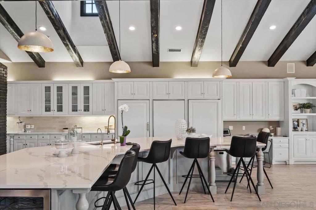 14360 Cascade Crossing