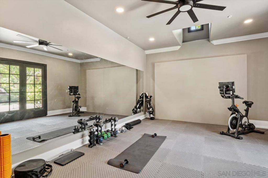 14360 Cascade Crossing