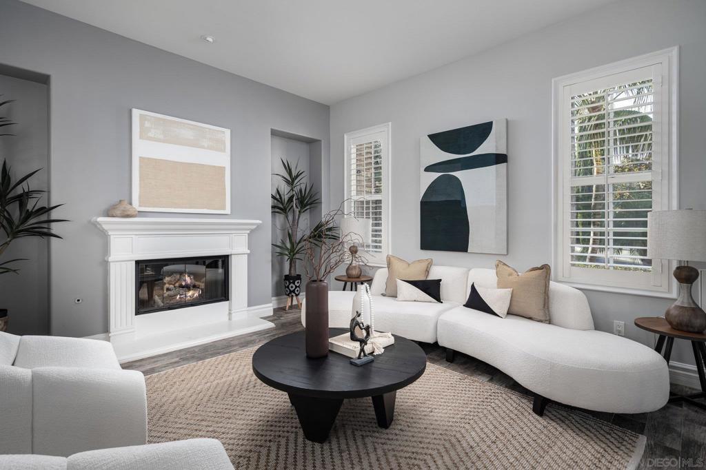 7371 Rancho Catalina Trail