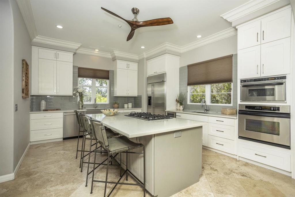 8295 Santaluz Village Green N