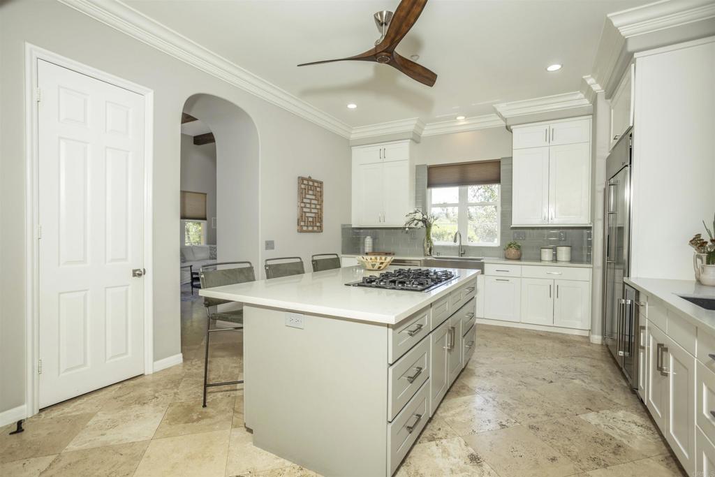 8295 Santaluz Village Green N