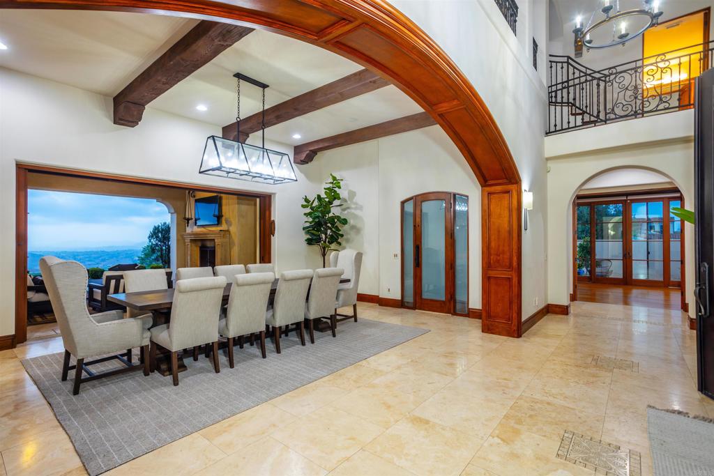 8136 E Entrada De Luz