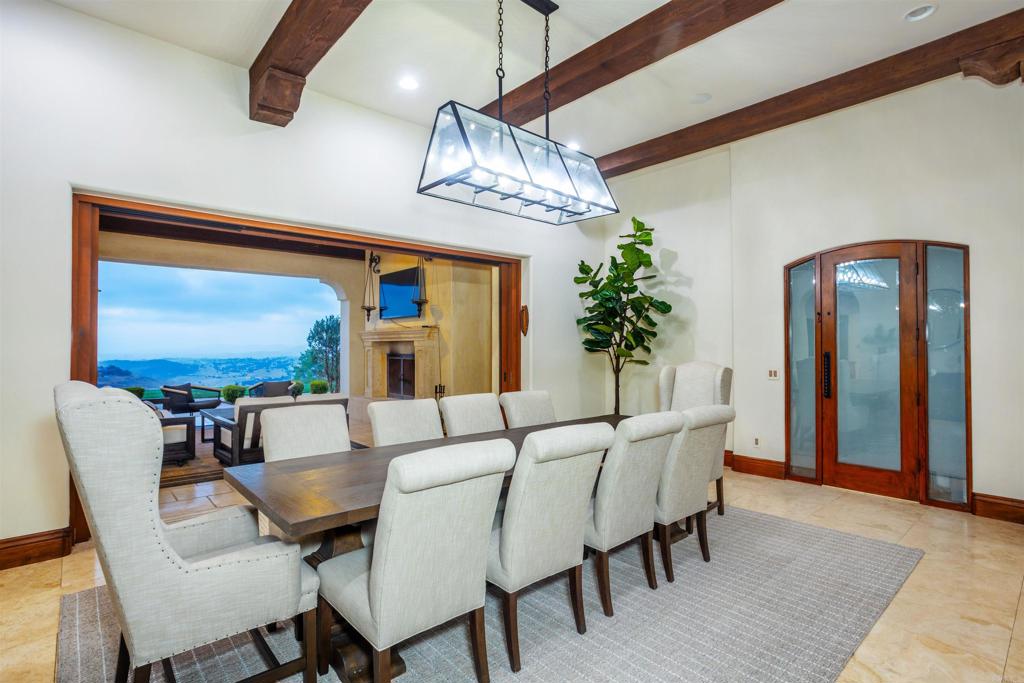 8136 E Entrada De Luz