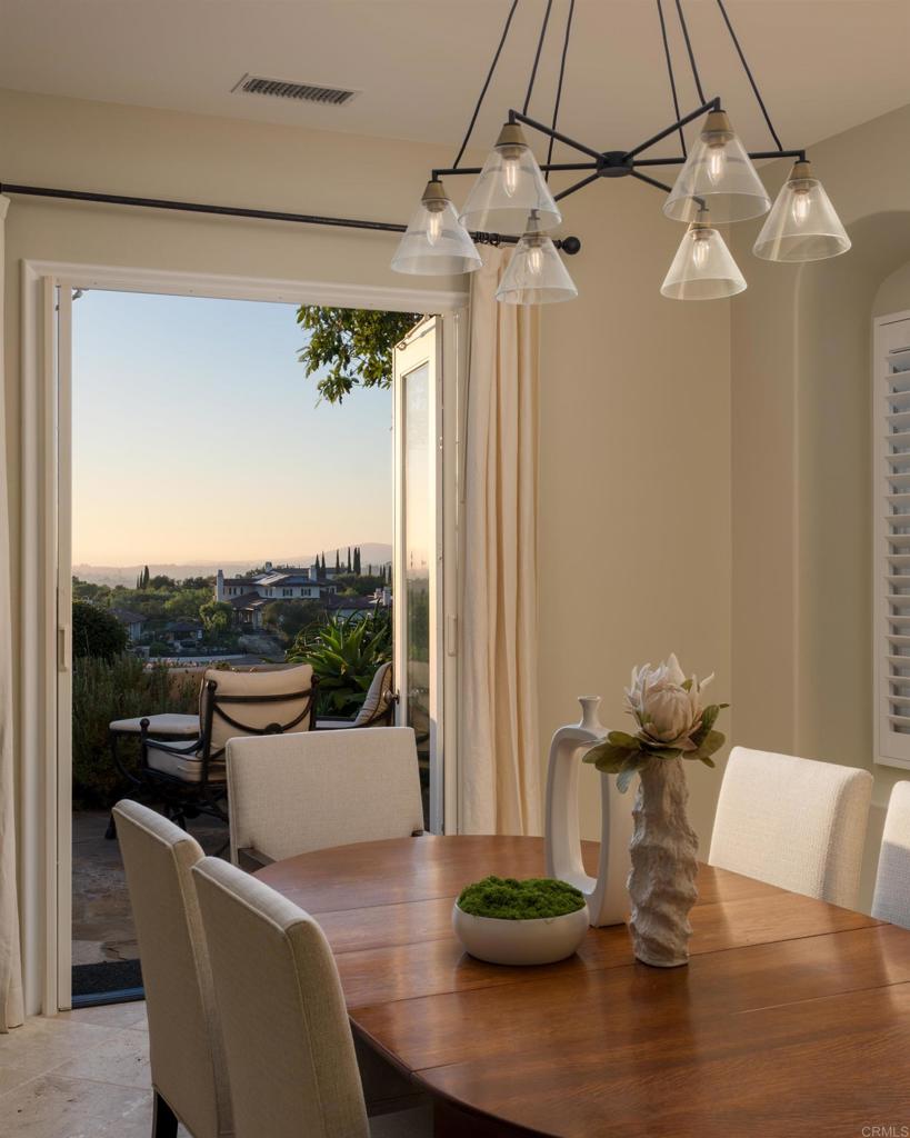 8130 Santaluz Village Green N