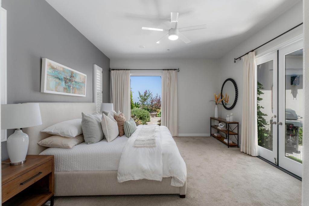 8130 Santaluz Village Green N