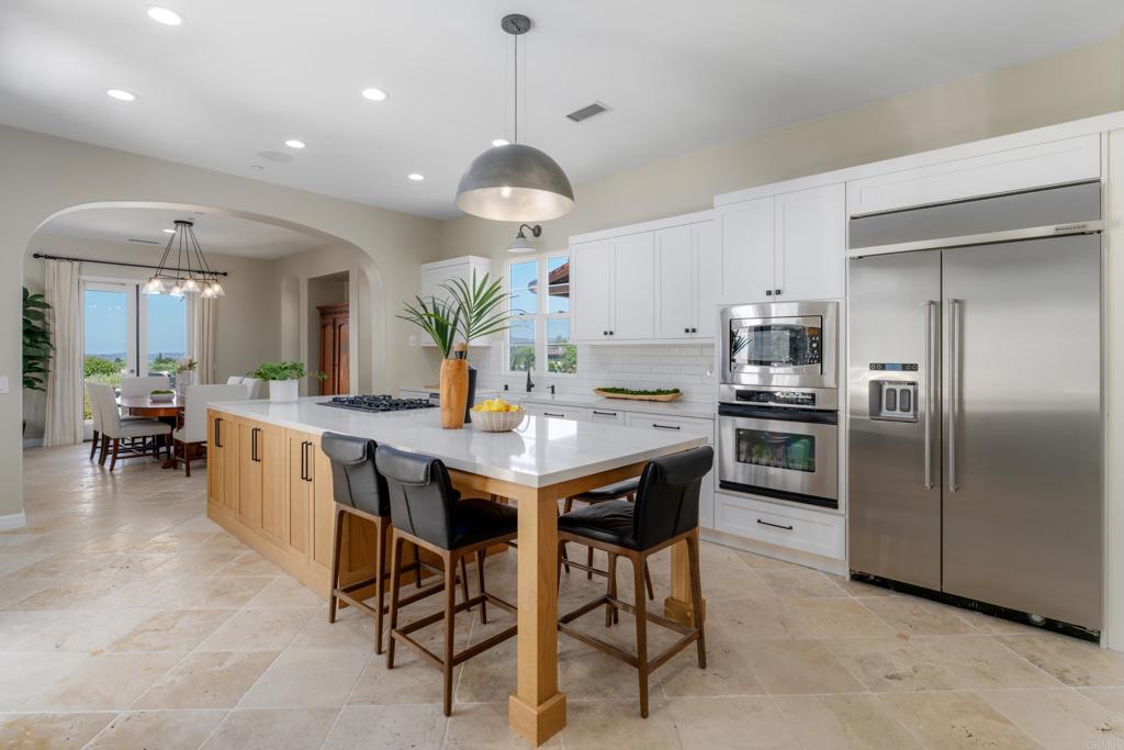 8130 Santaluz Village Green N