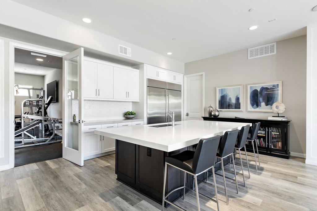 16750 Coyote Bush 114