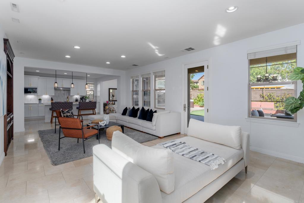 16055 Penny Lane