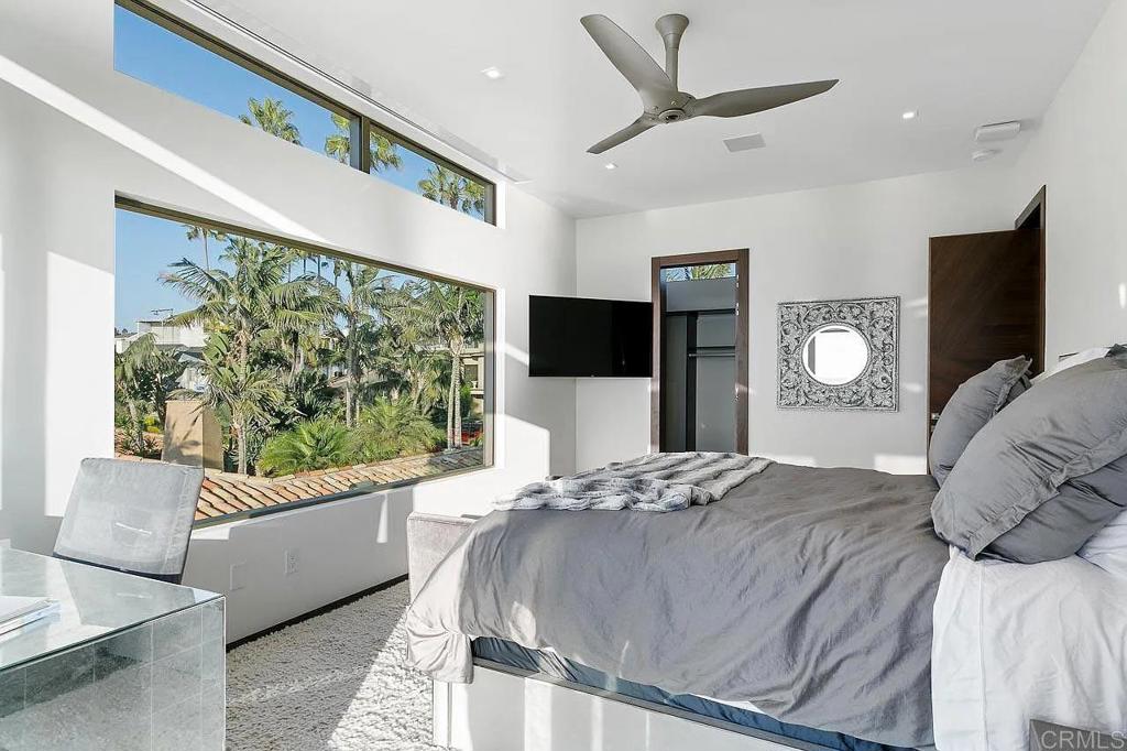 6436 Camino De La Costa