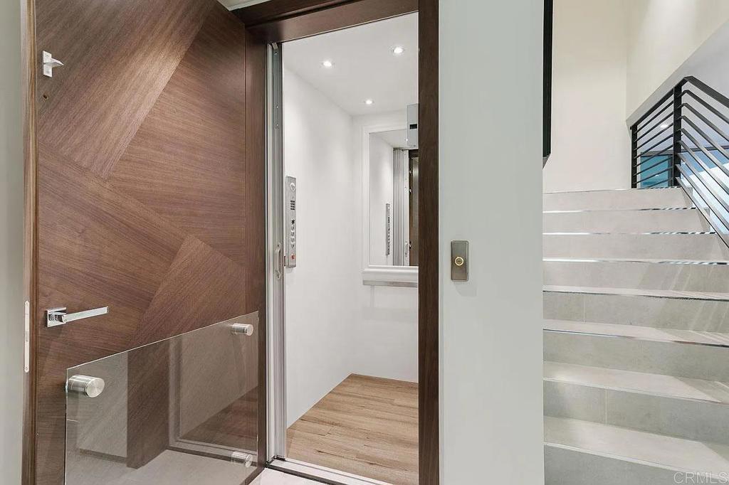 6436 Camino De La Costa