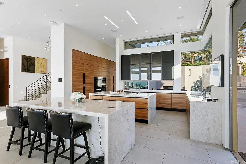 6436 Camino De La Costa