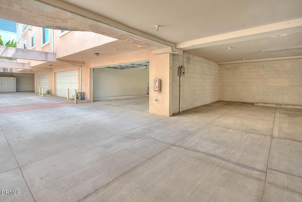 1713 Acacia Street A