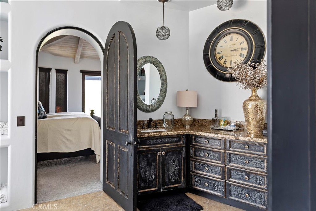 22181 Eagles Nest Court