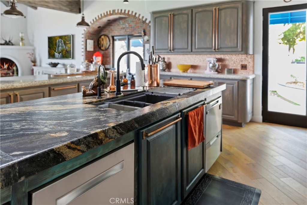 22181 Eagles Nest Court