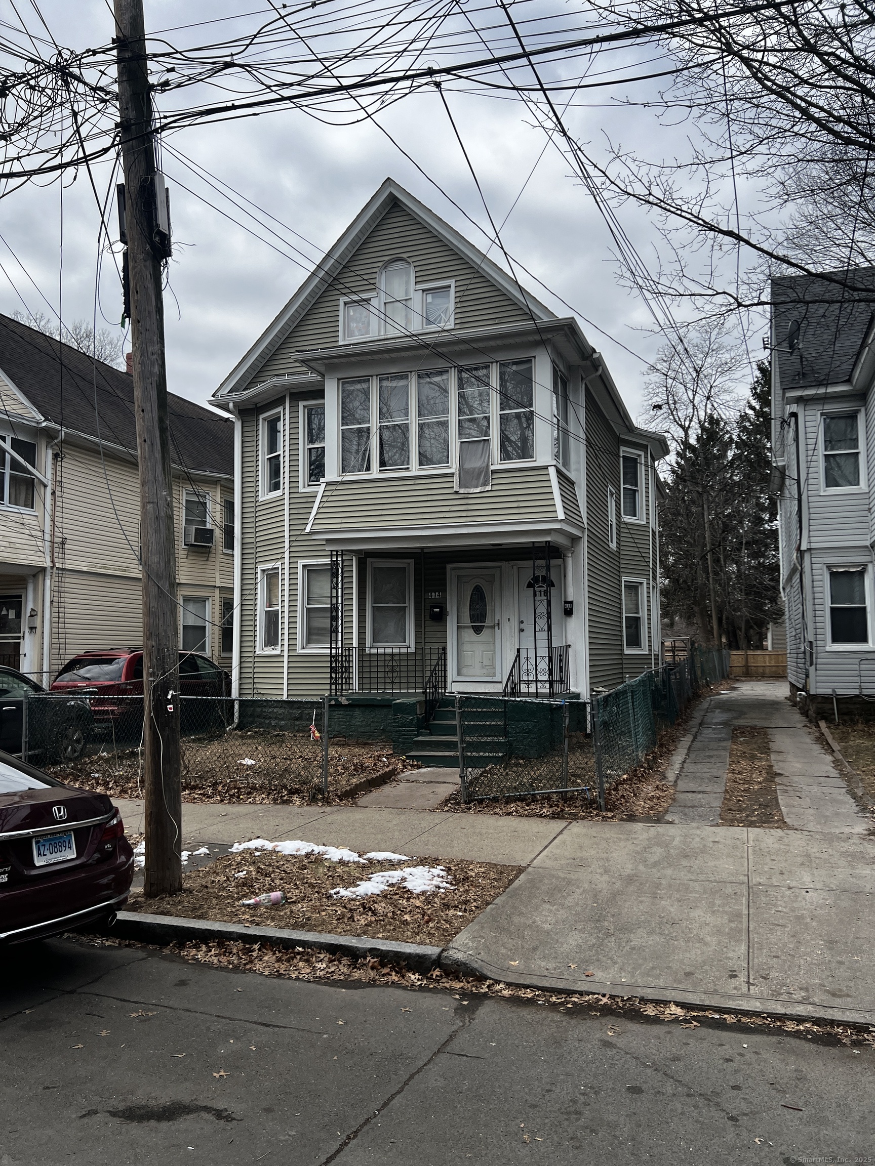 414 Shelton Avenue
