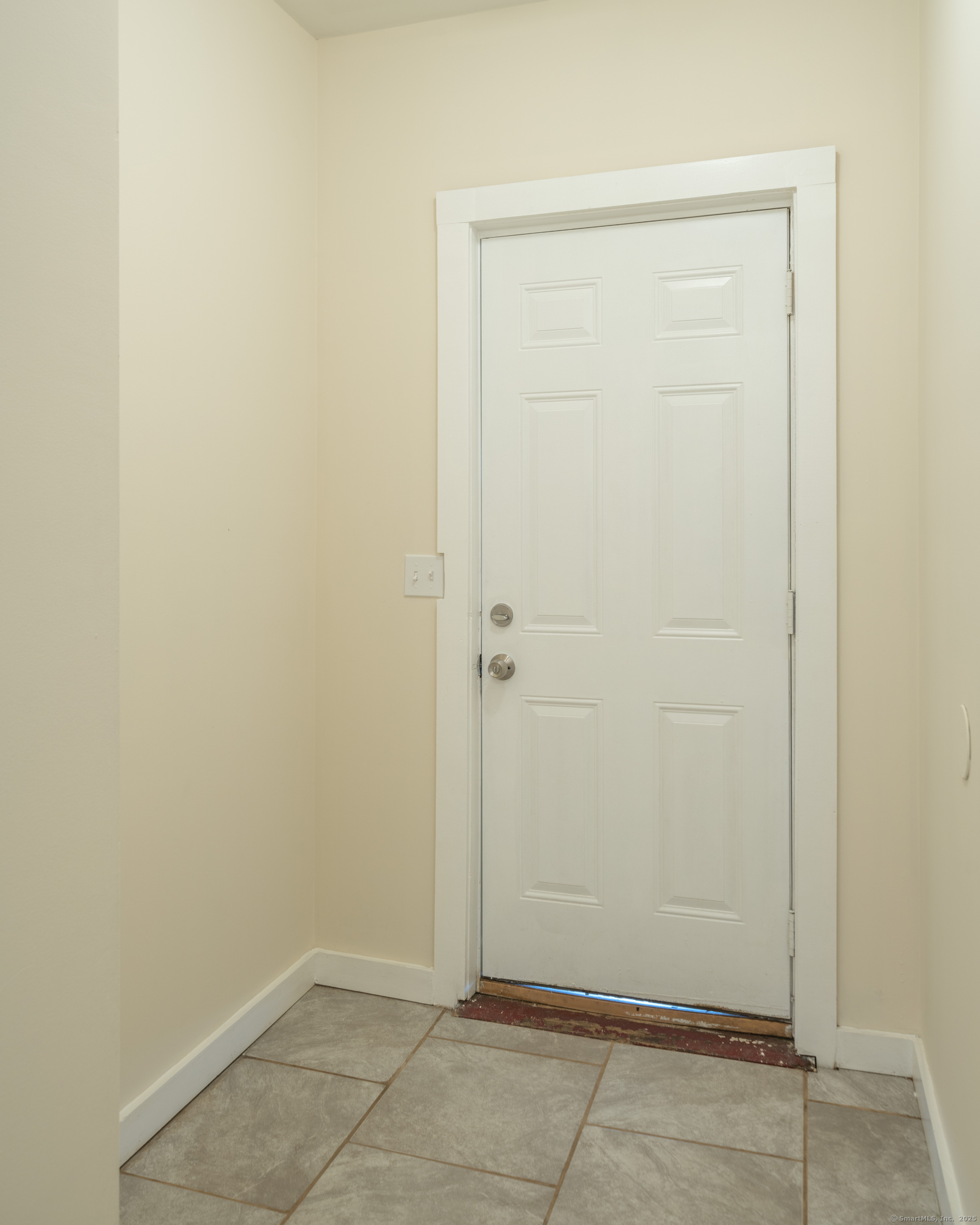 671 Winchester Avenue