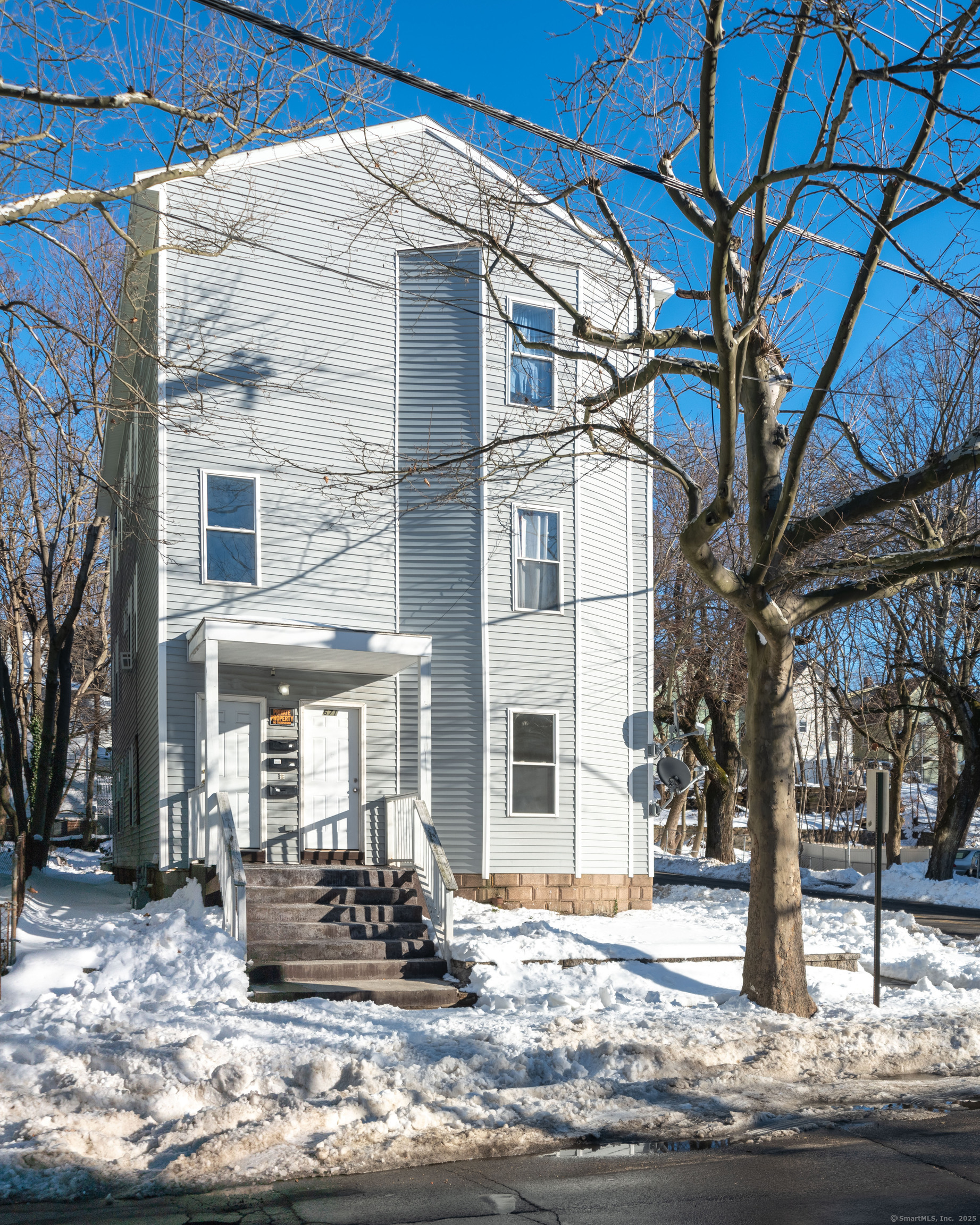 671 Winchester Avenue