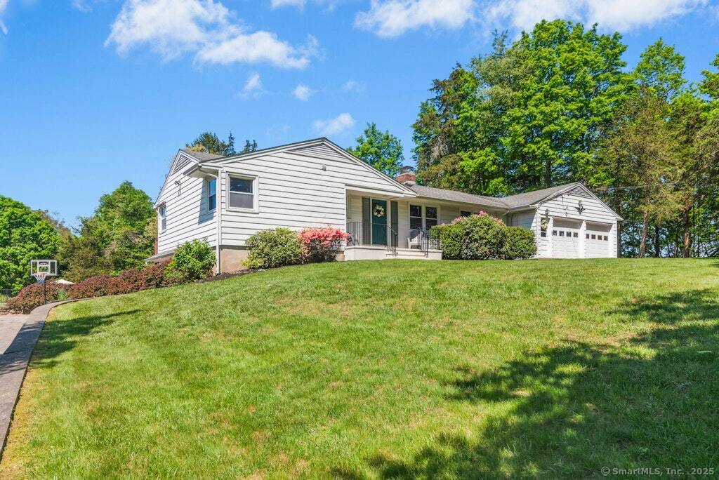 26 Thorson Road