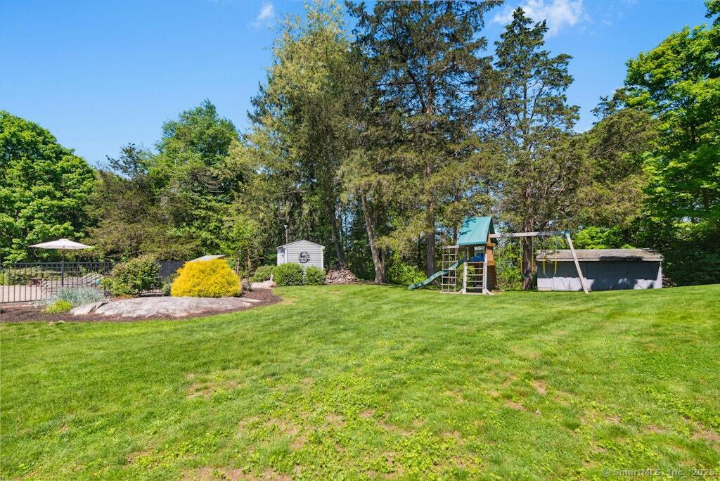 26 Thorson Road