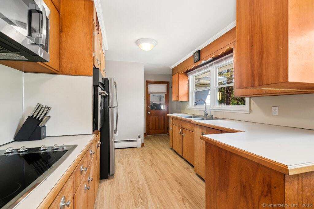 26 Thorson Road