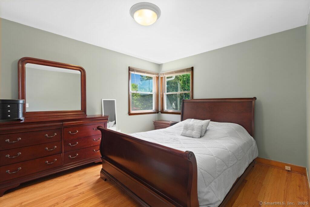 26 Thorson Road