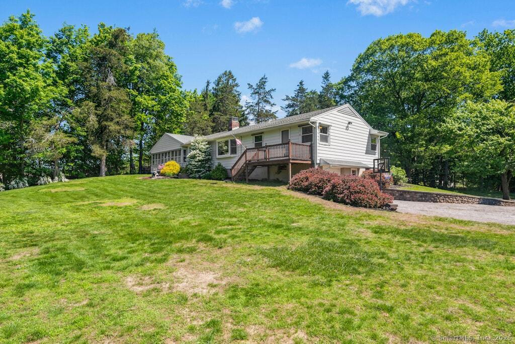 26 Thorson Road