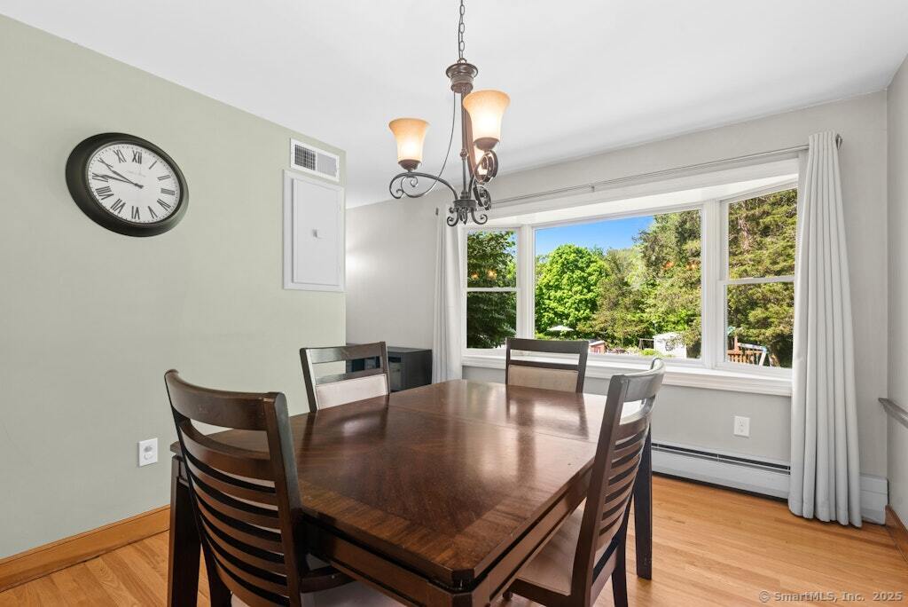 26 Thorson Road