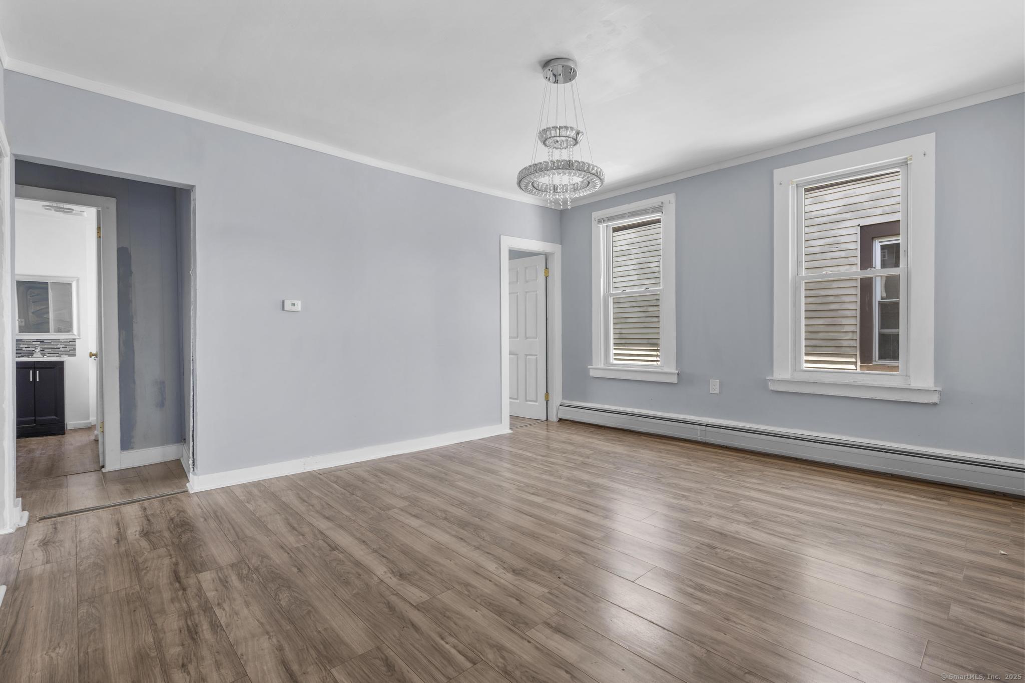 387 Nichols Street 2