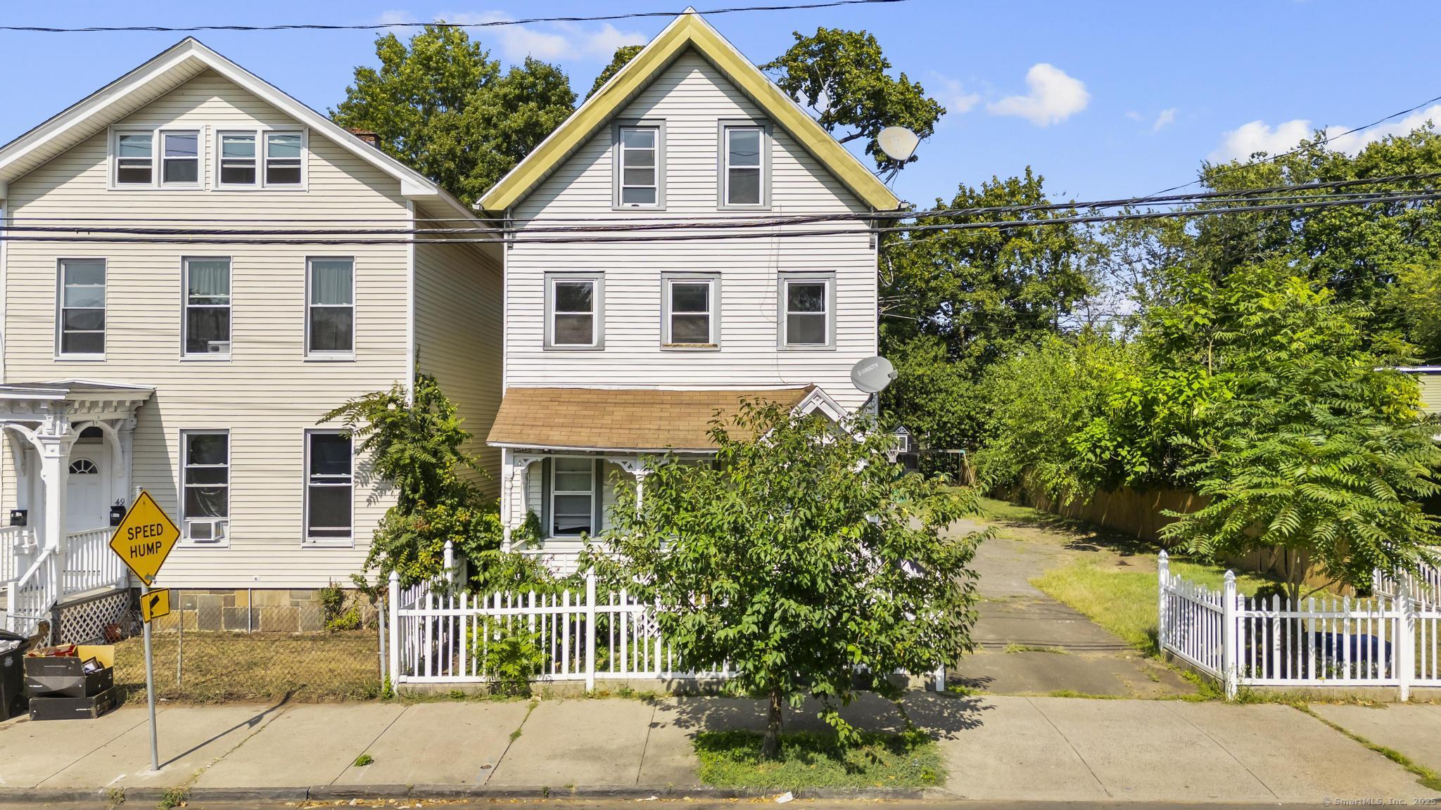 45 Kossuth Street