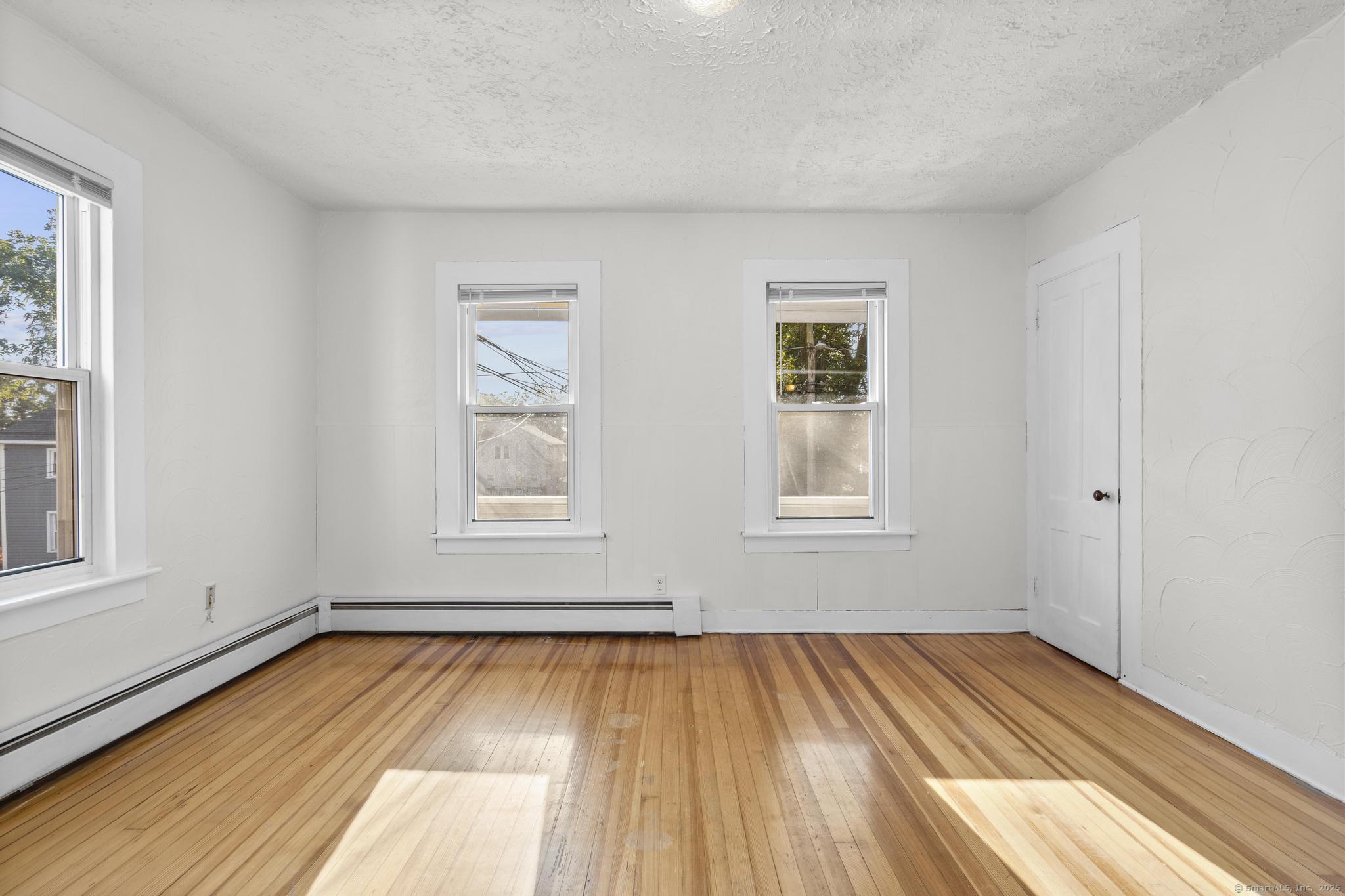 27 Holmes Avenue