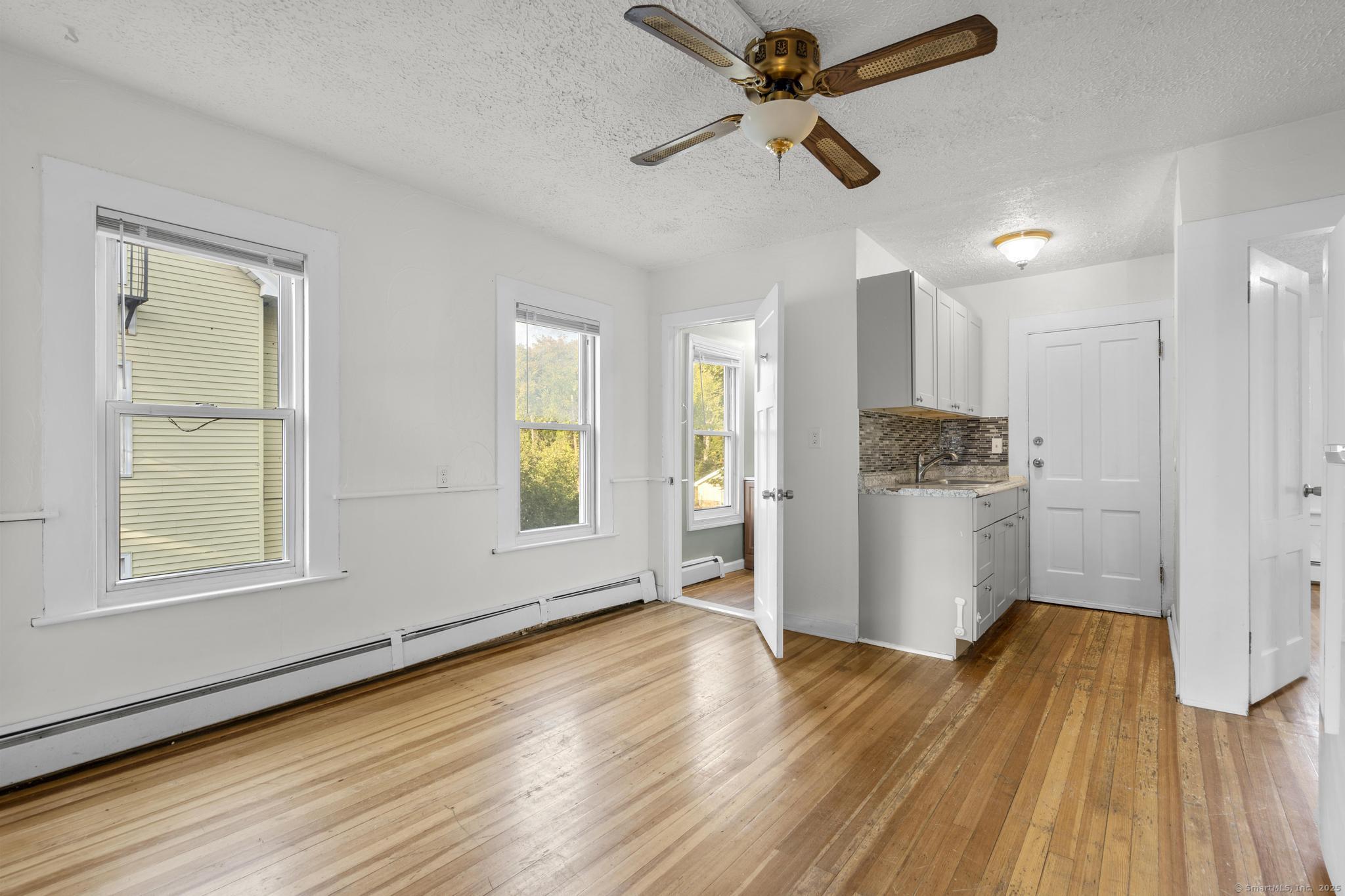 27 Holmes Avenue