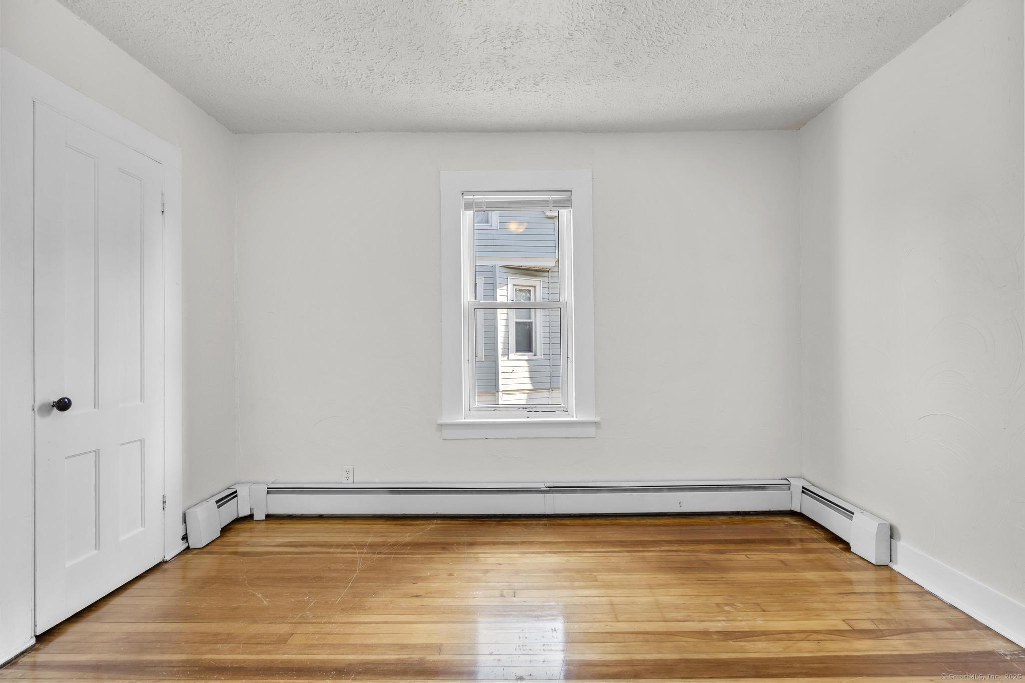 27 Holmes Avenue