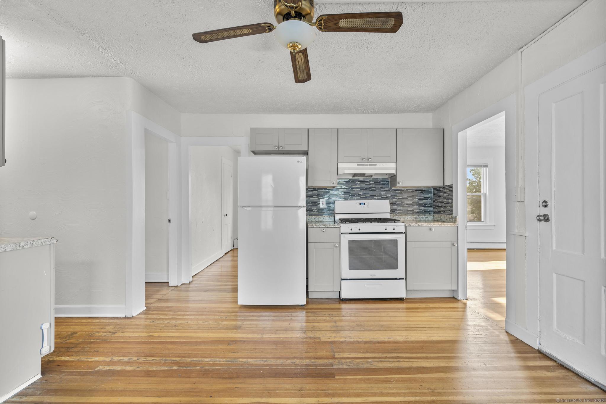 27 Holmes Avenue