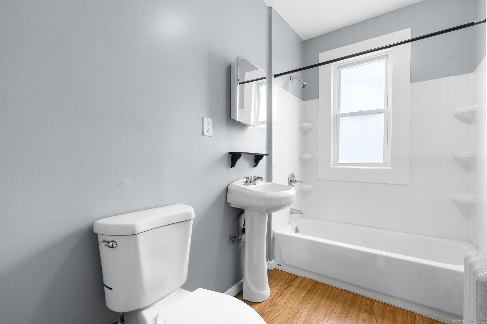 38 Beacon Street 38A2