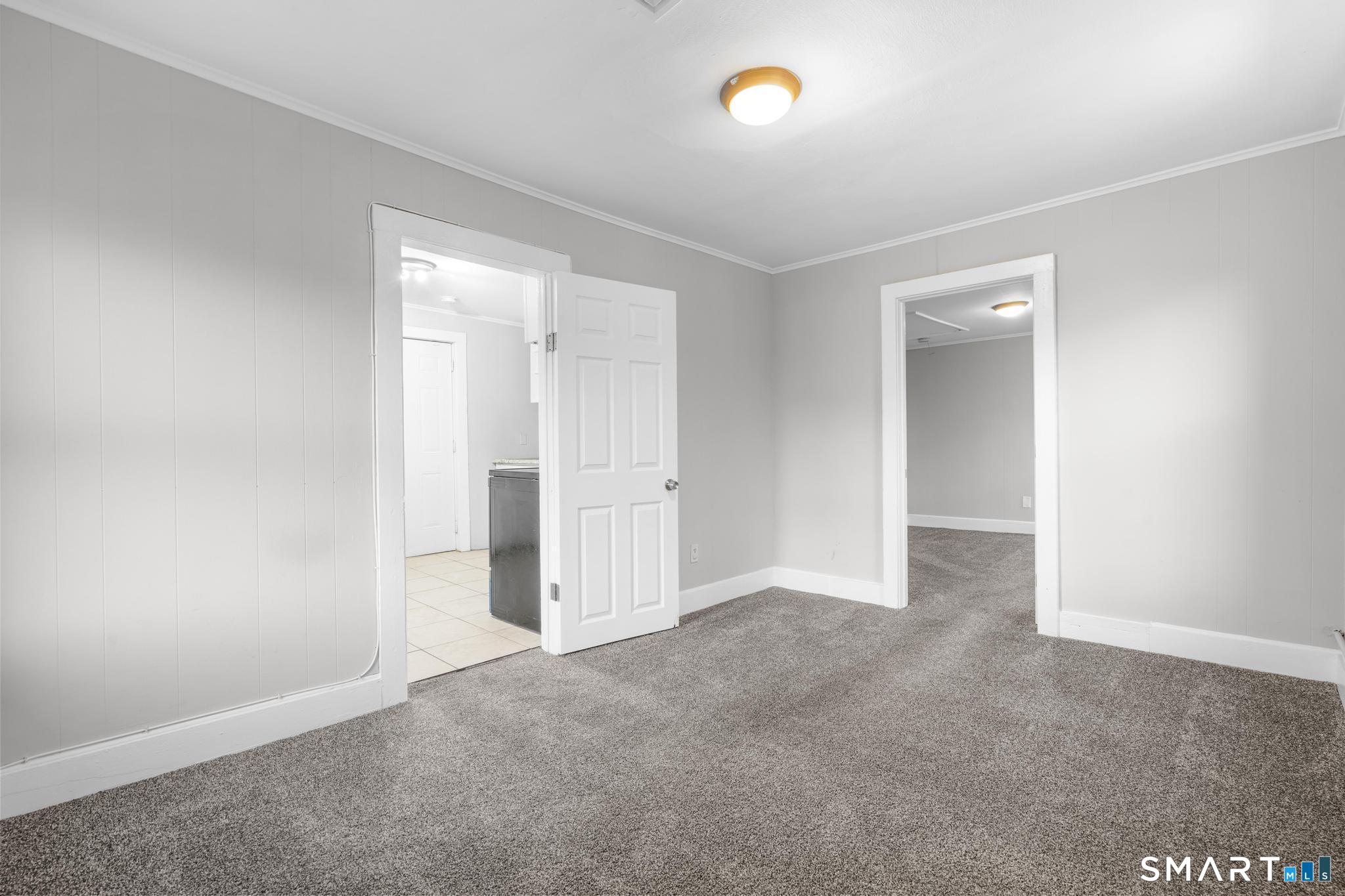 19 Woodbridge Avenue