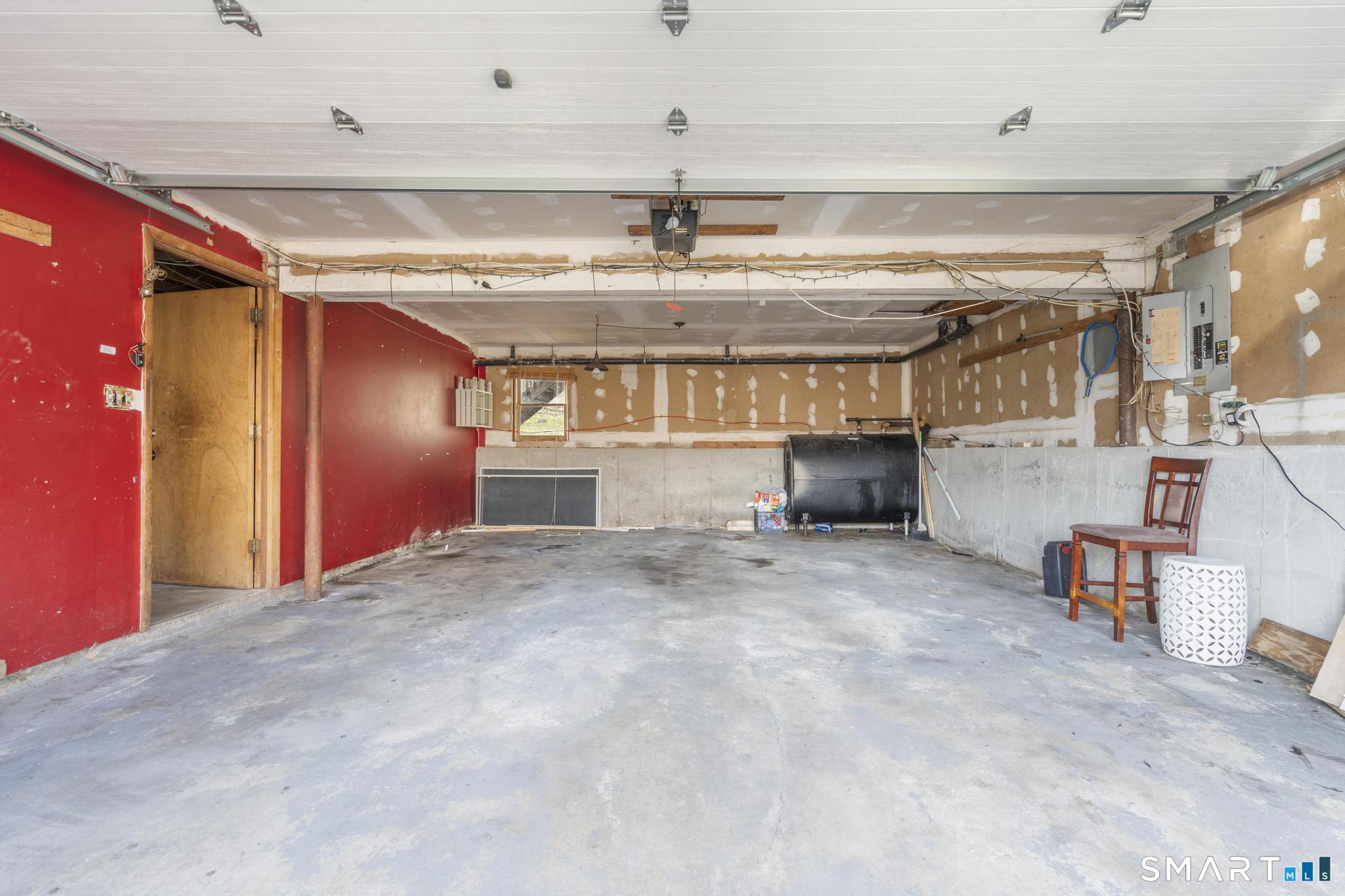805 Woodin Street
