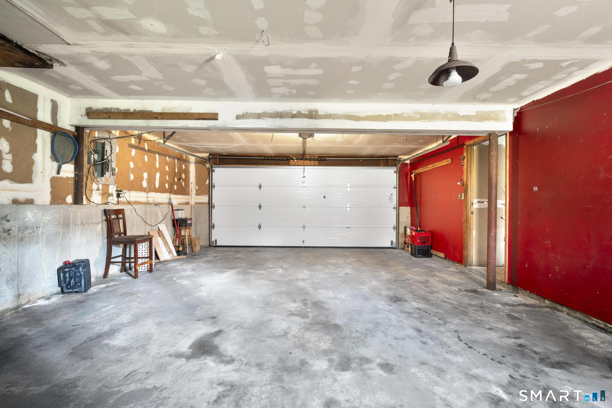 805 Woodin Street