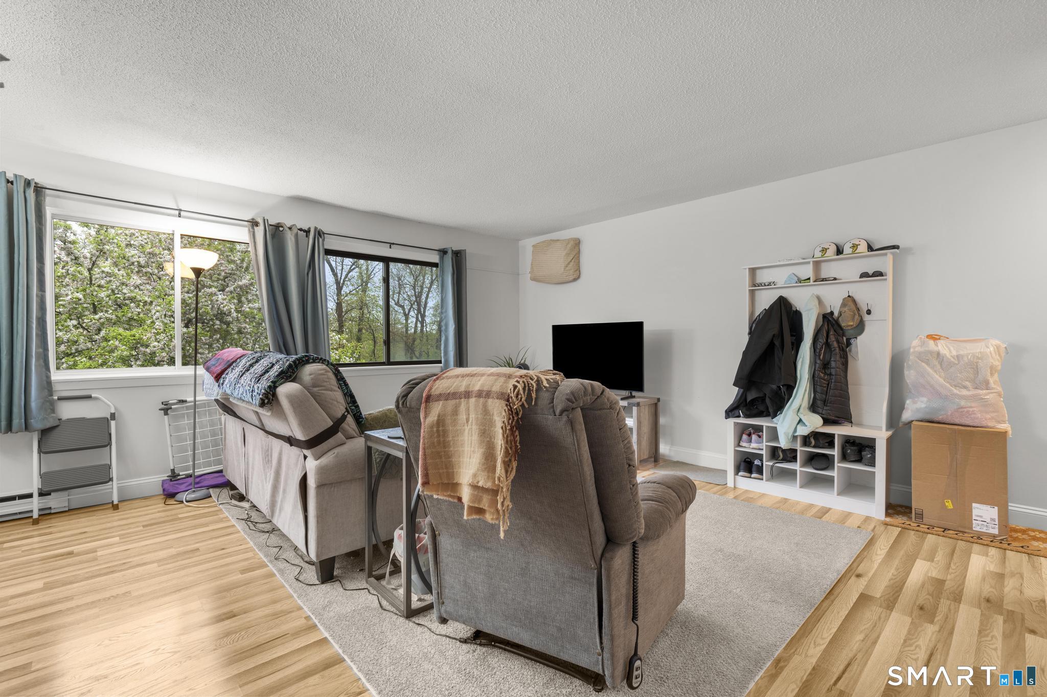 10 Pineview Drive C
