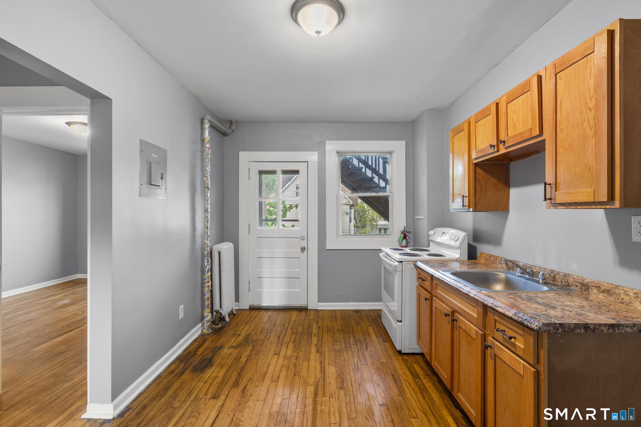 38 Beacon Street 38B1
