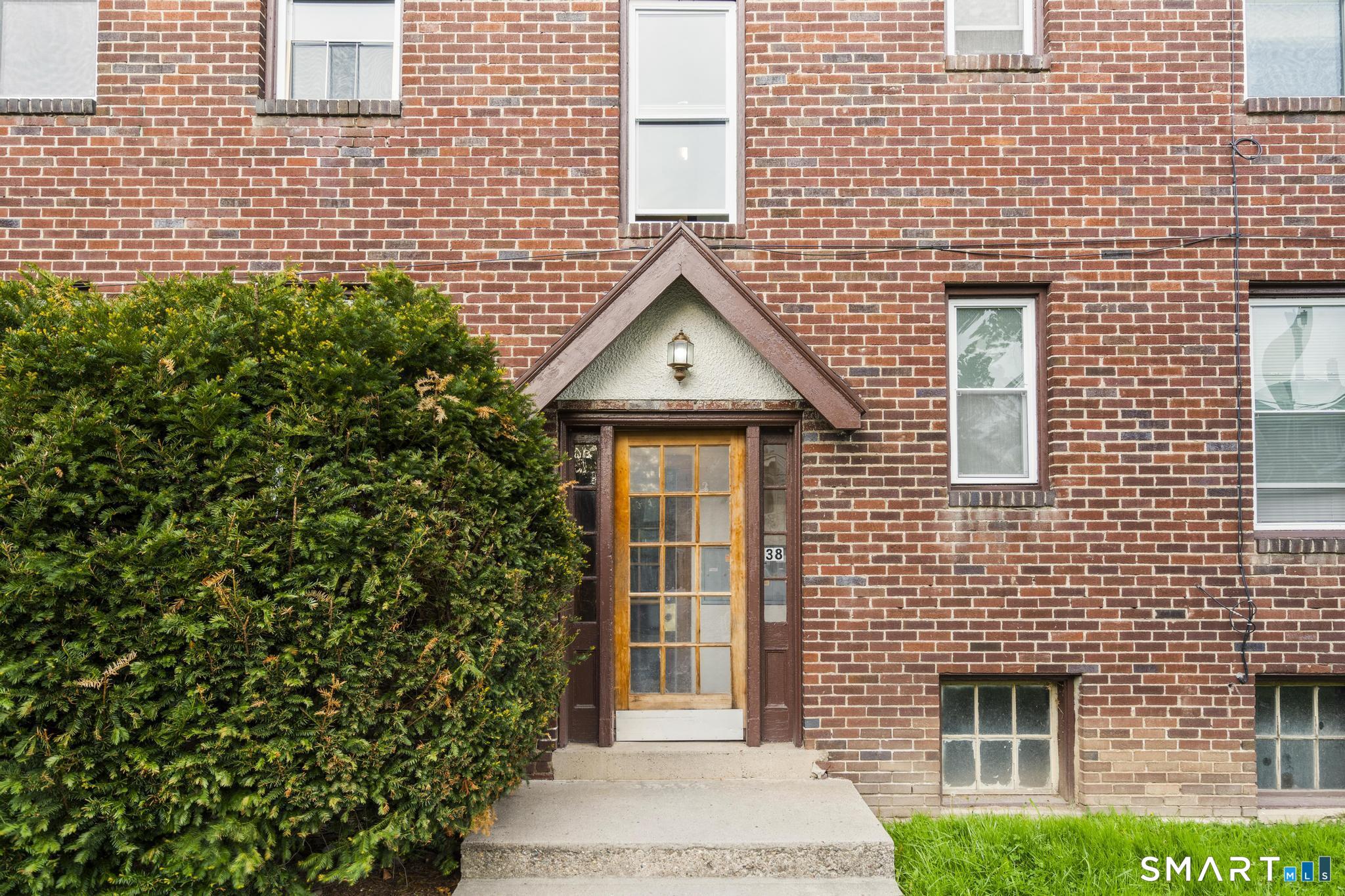 38 Beacon Street 38B1
