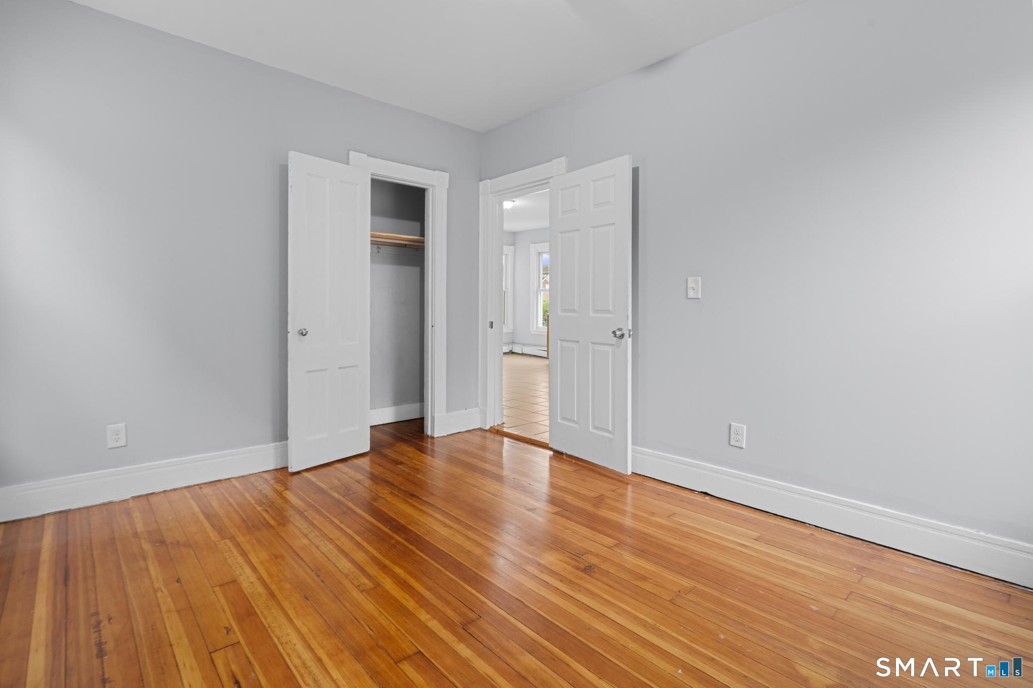 354 Poplar Street Unit: 2nd Flr