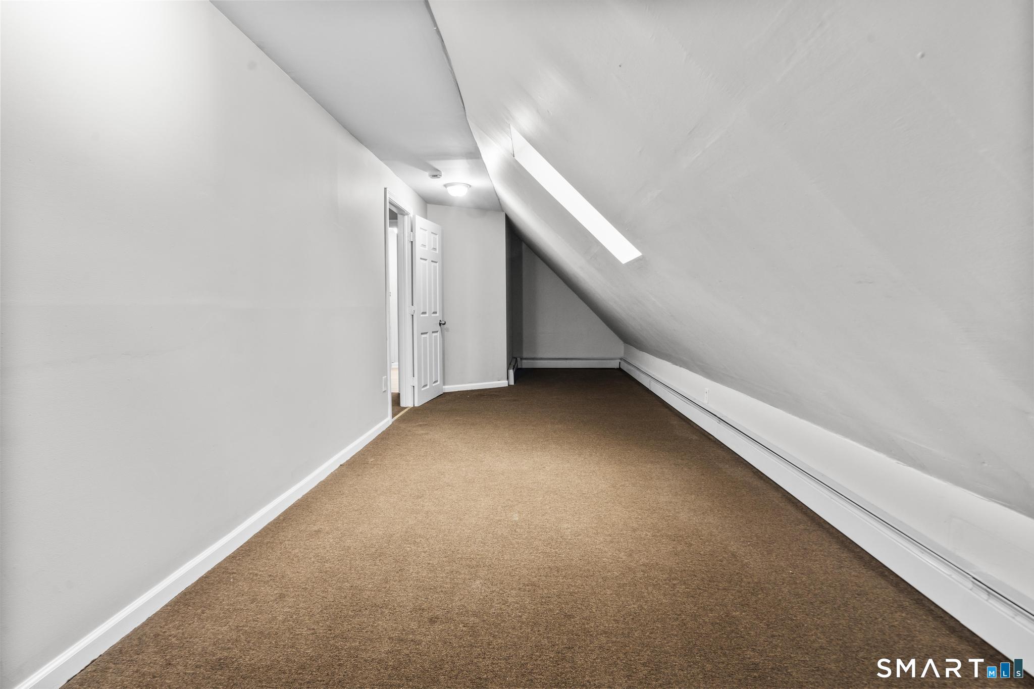 354 Poplar Street Unit: 2nd Flr