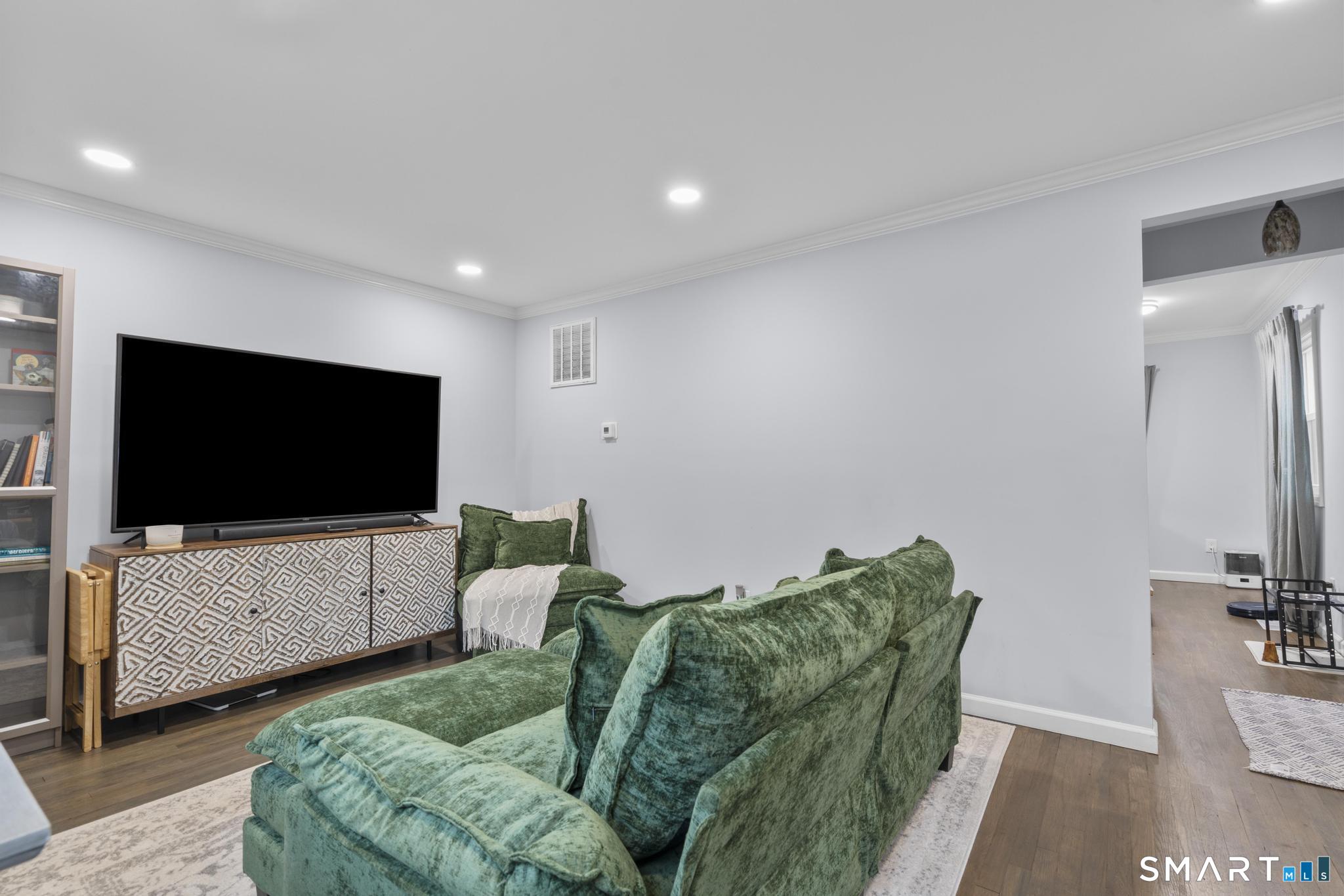 366 Columbus Avenue
