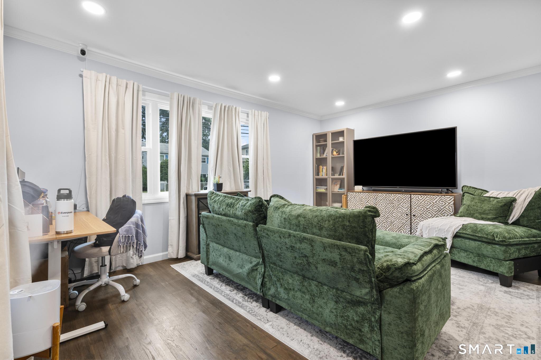 366 Columbus Avenue